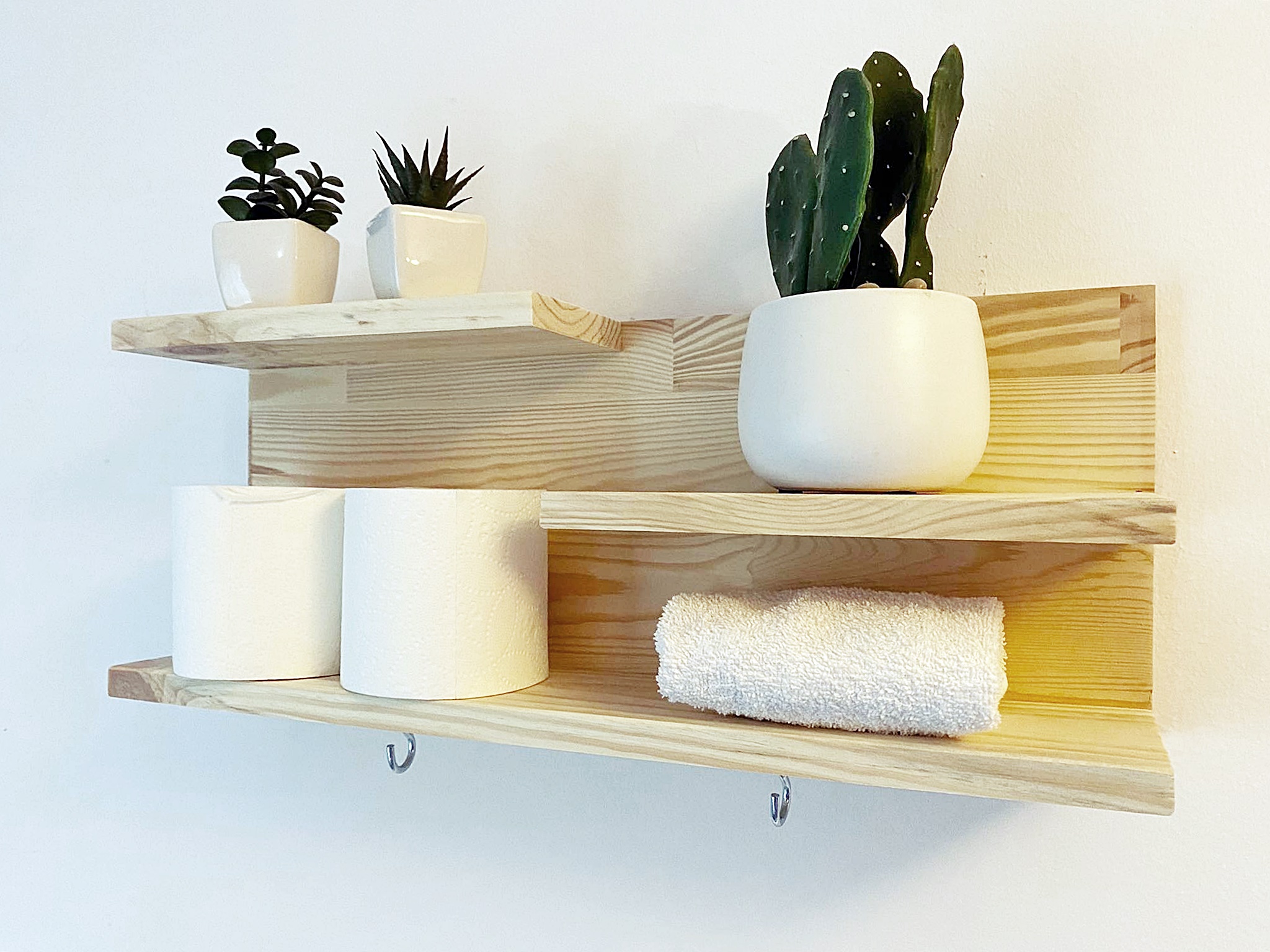 Drewniana Półka Łazienkowa – Organizer na Ręczniki i Akcesoria - obrazek 2