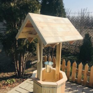 Ozdobna studnia ogrodowa z litego drewna – ręcznie robiona, naturalna Ozdobna studnia ogrodowa z litego drewna – ręcznie robiona, naturalna