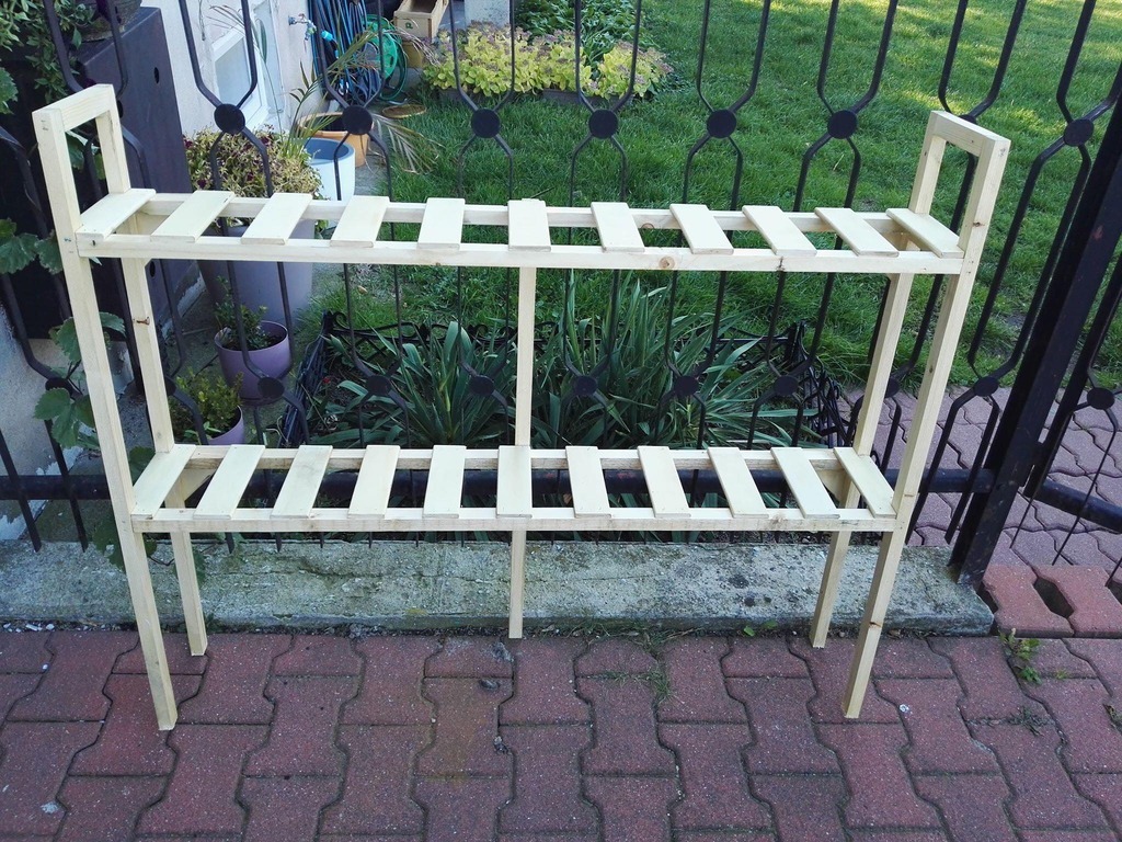 Wąski regał balkonowy na kwiaty - drewniana podstawka na doniczki - obrazek 5