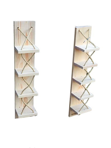 Drewniany stojak na wino – naturalny wieszak na butelki do kuchni