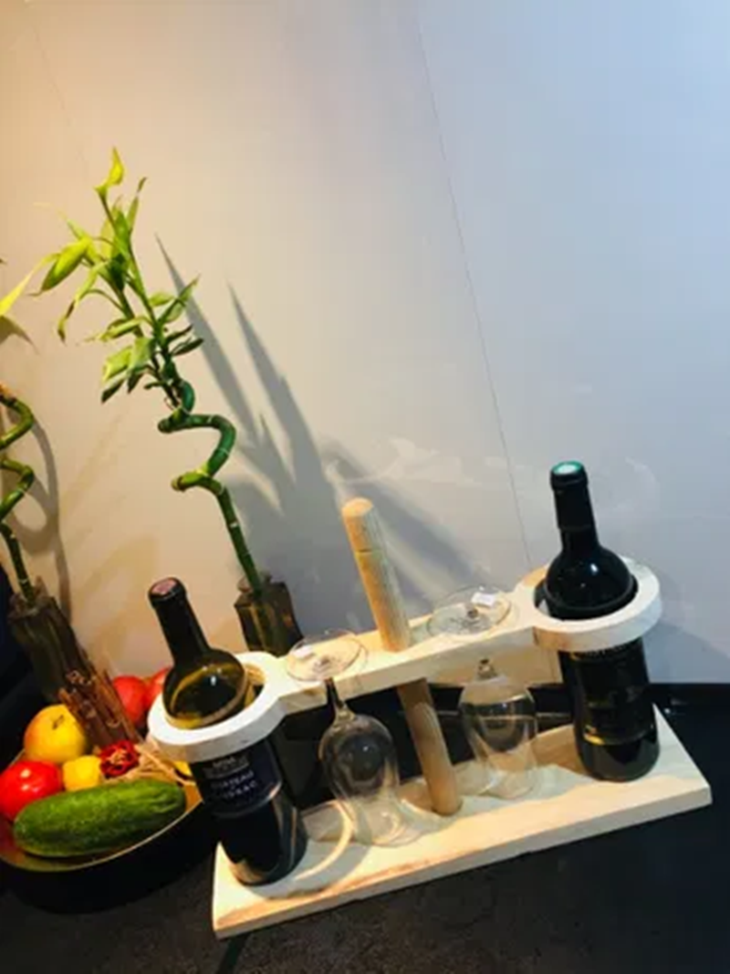 Drewniany Stojak na Butelki i Kieliszki – Elegancki Organizer do Wina - obrazek 2