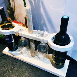 Drewniany Stojak na Butelki i Kieliszki – Elegancki Organizer do Wina Drewniany Stojak na Butelki i Kieliszki – Elegancki Organizer do Wina